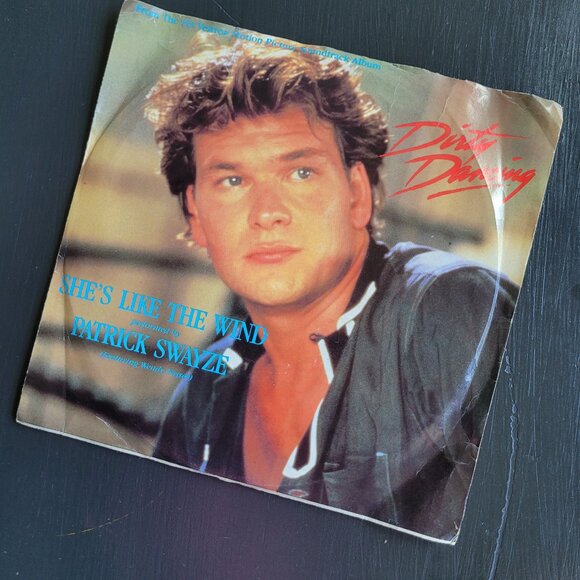 1987 Vinyl Album Dirty Dancing 45RPM Soundtrack "She's like the Wind" and "Stay" - Picture 1 of 4